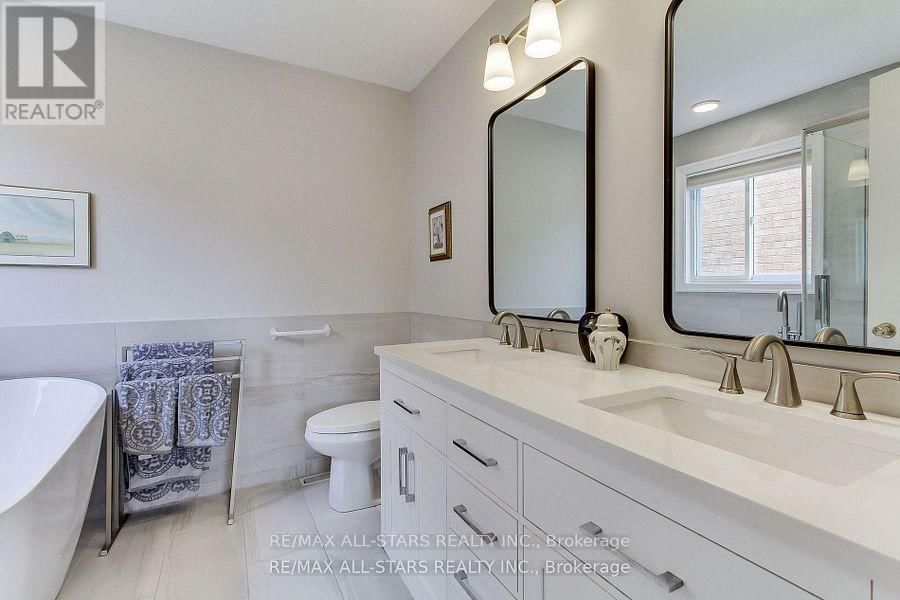 6 CHRISTIAN REESORPARK AVENUE Image 21