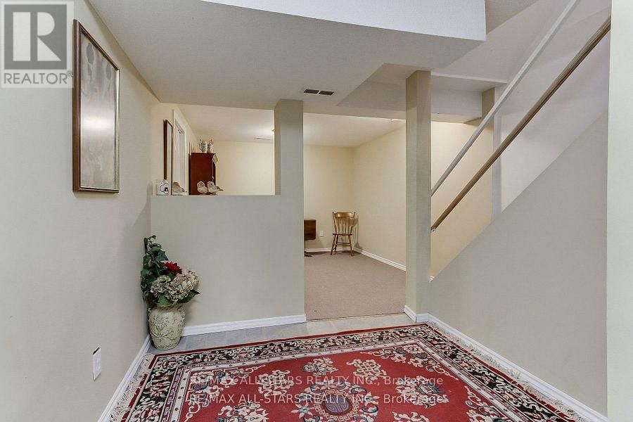 6 CHRISTIAN REESORPARK AVENUE Image 28