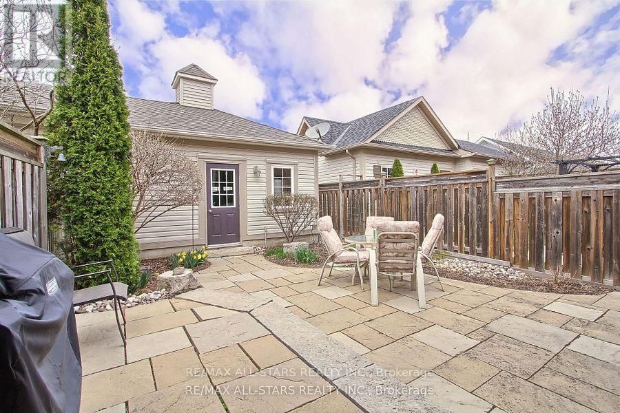 6 CHRISTIAN REESORPARK AVENUE Image 29