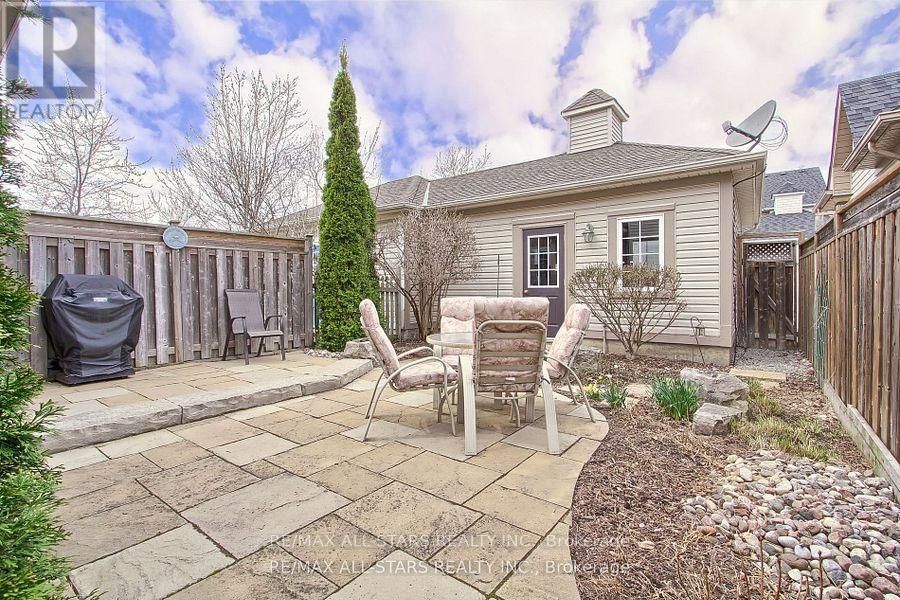 6 CHRISTIAN REESORPARK AVENUE Image 30
