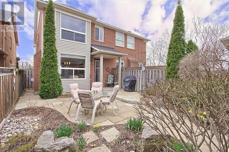 6 CHRISTIAN REESORPARK AVENUE Image 31