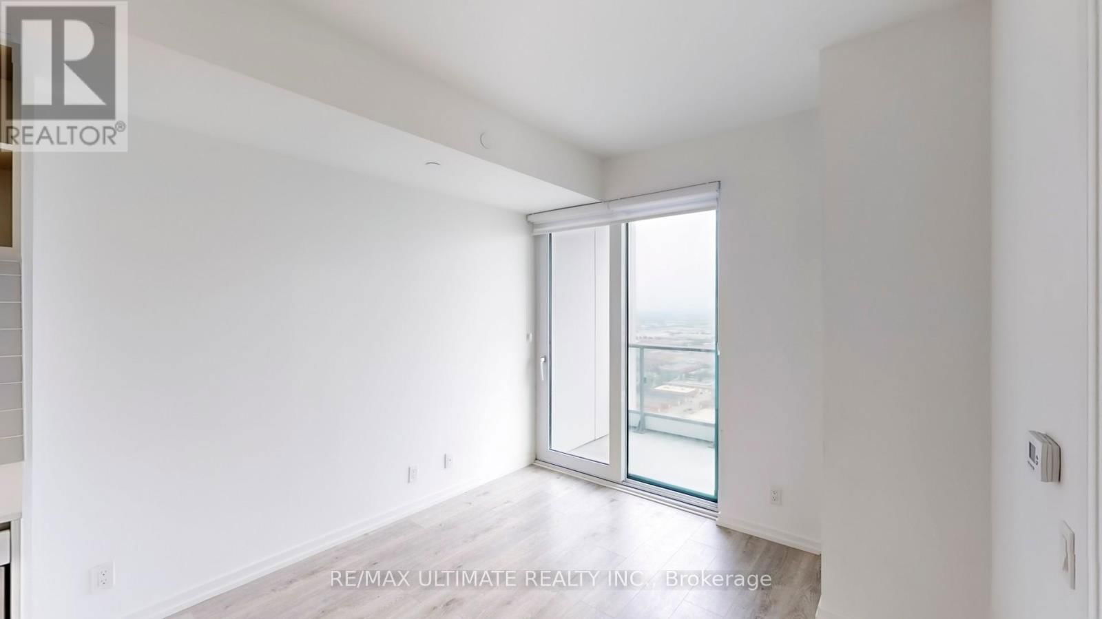 3701 - 1000 PORTAGE PARKWAY Image 10
