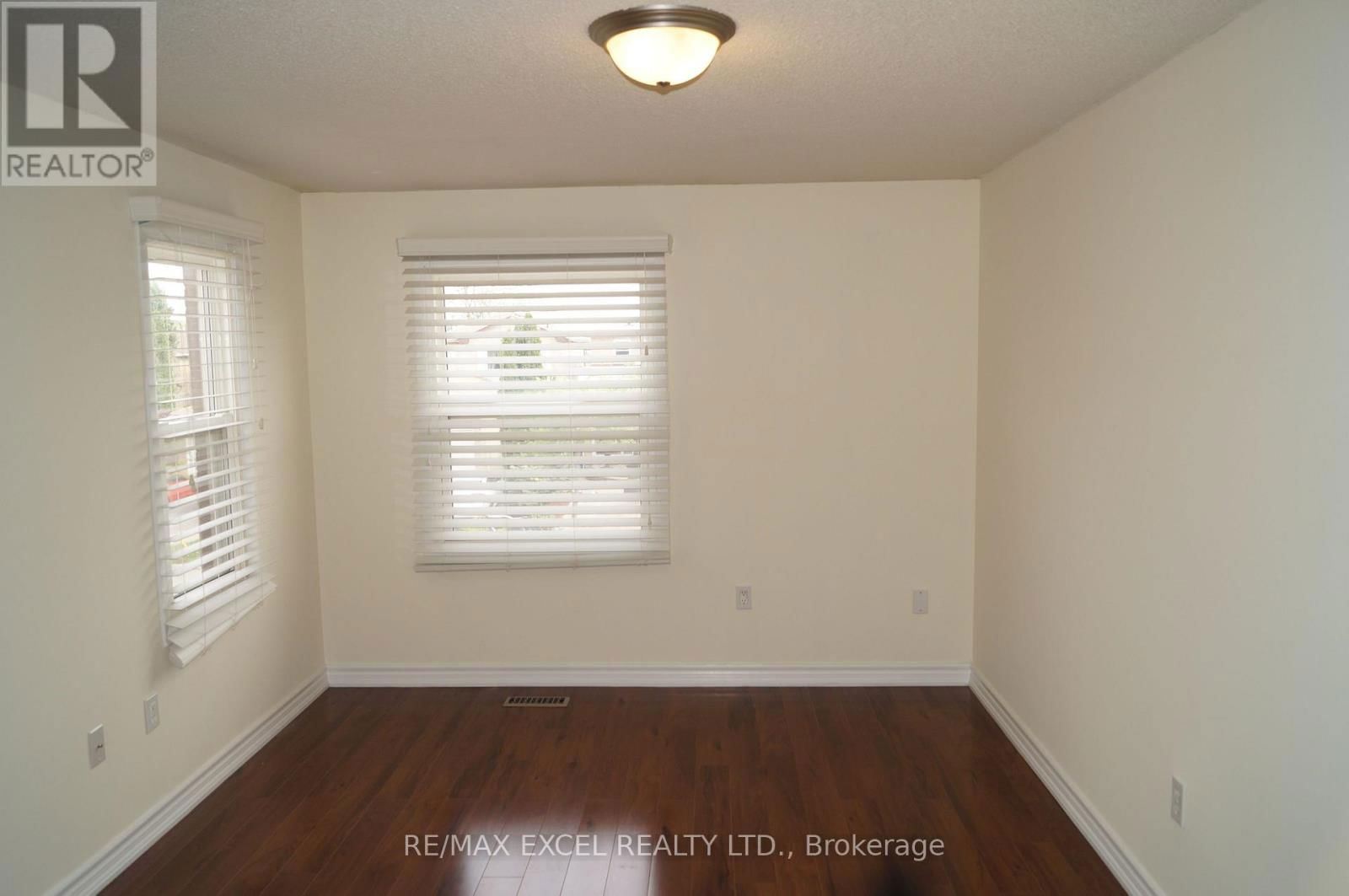 54 BINGHAM STREET Image 11