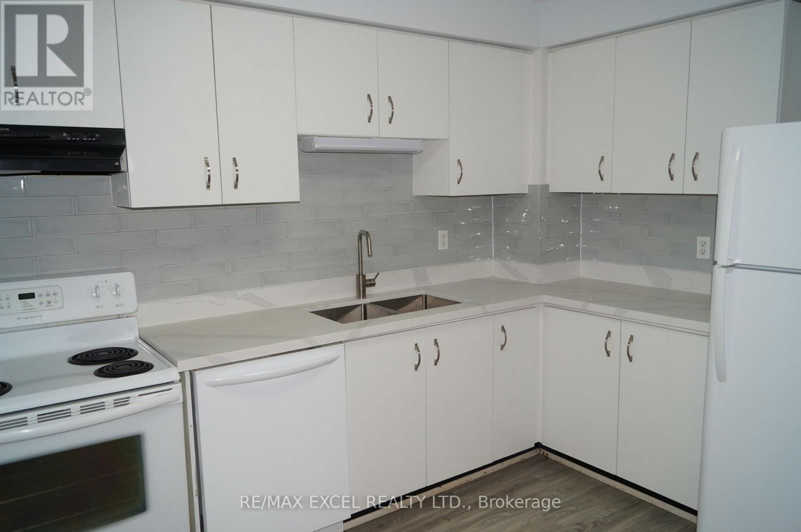54 BINGHAM STREET Image 7