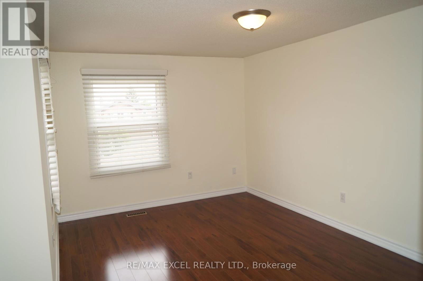 54 BINGHAM STREET Image 9