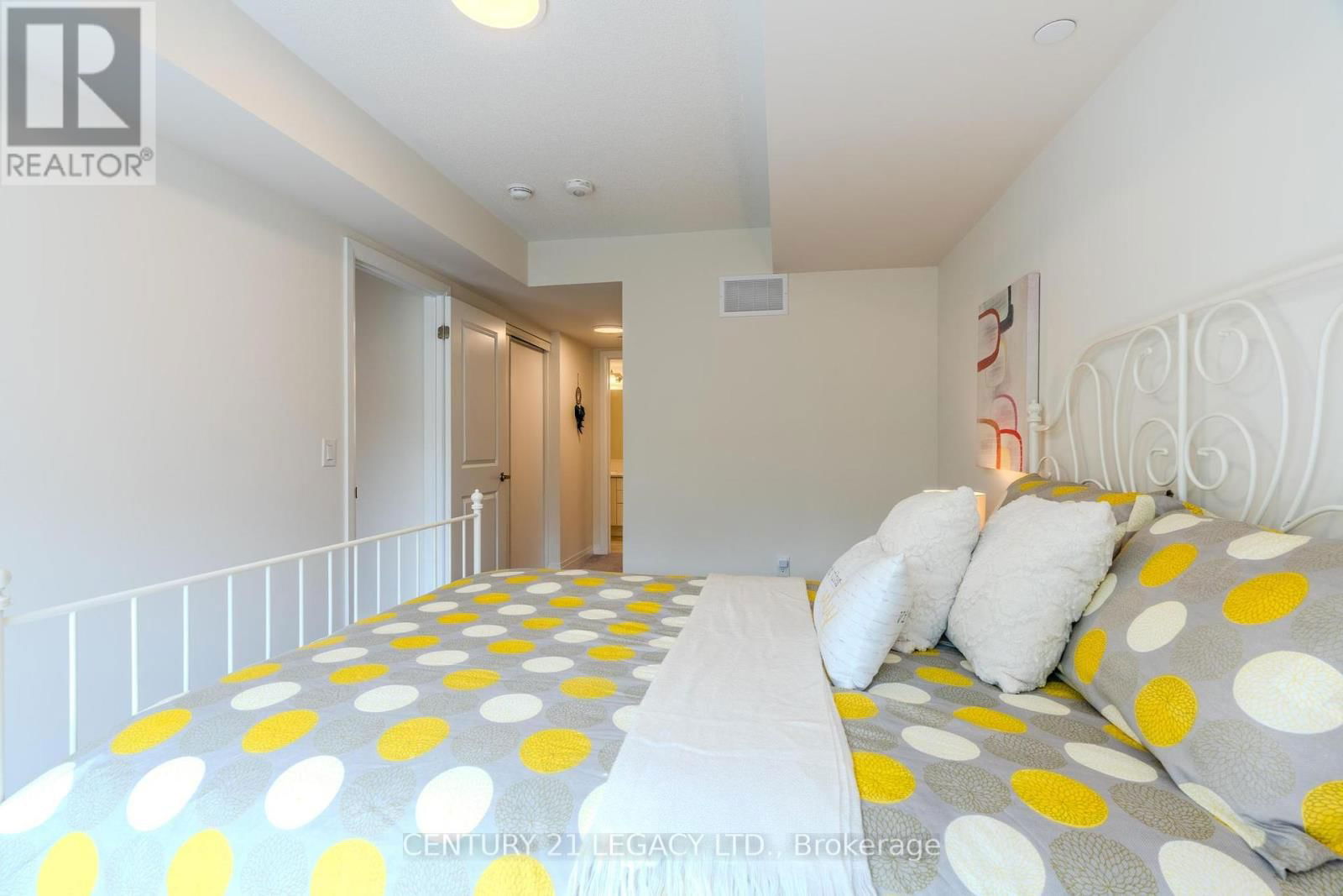 10 - 31 BAYNES WAY Image 16