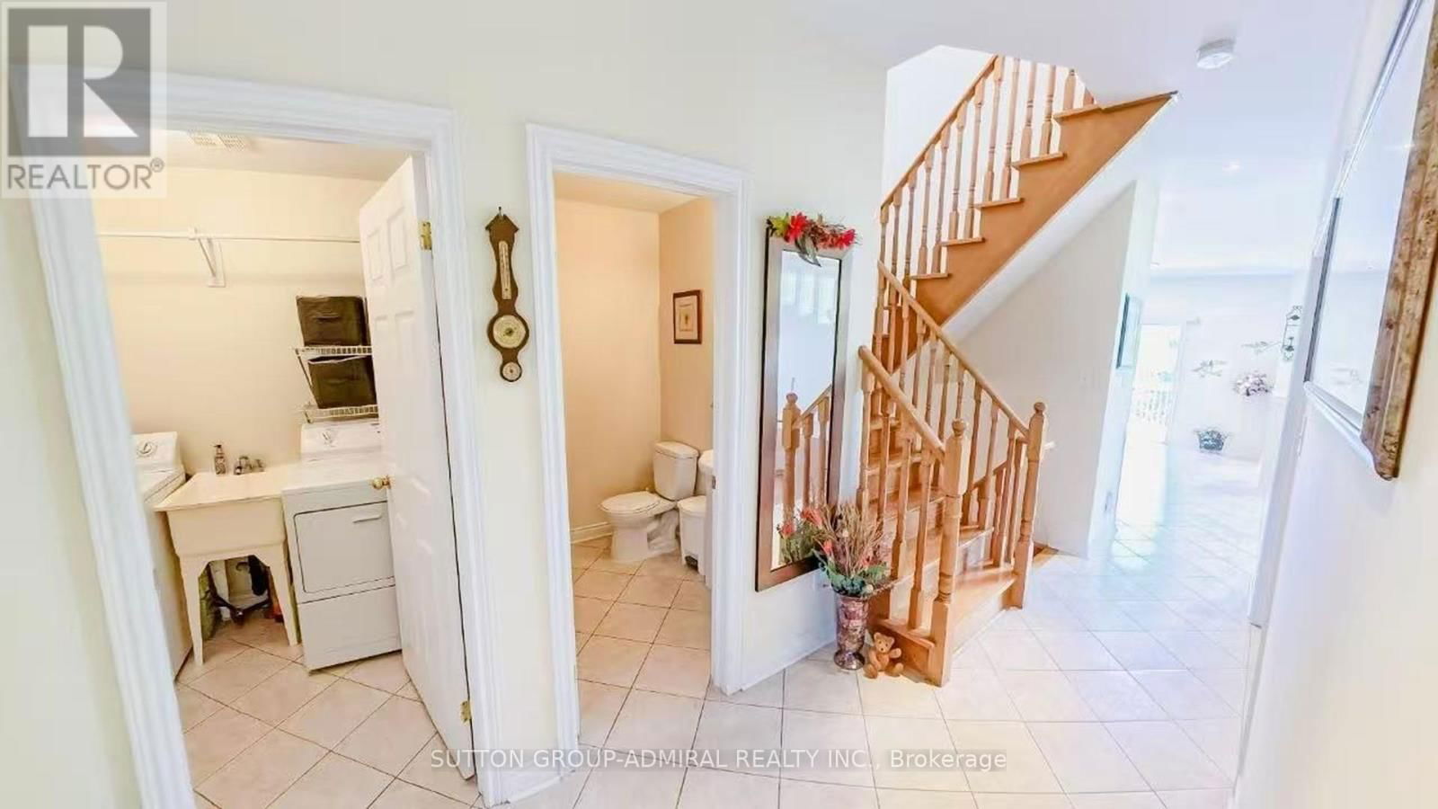 98 HOLLY DRIVE Image 5