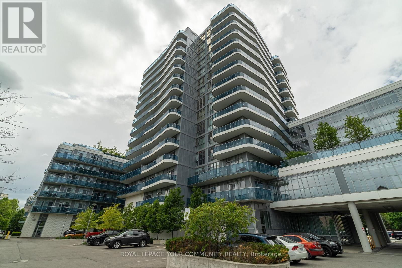 1222 - 9471 YONGE STREET Image 6