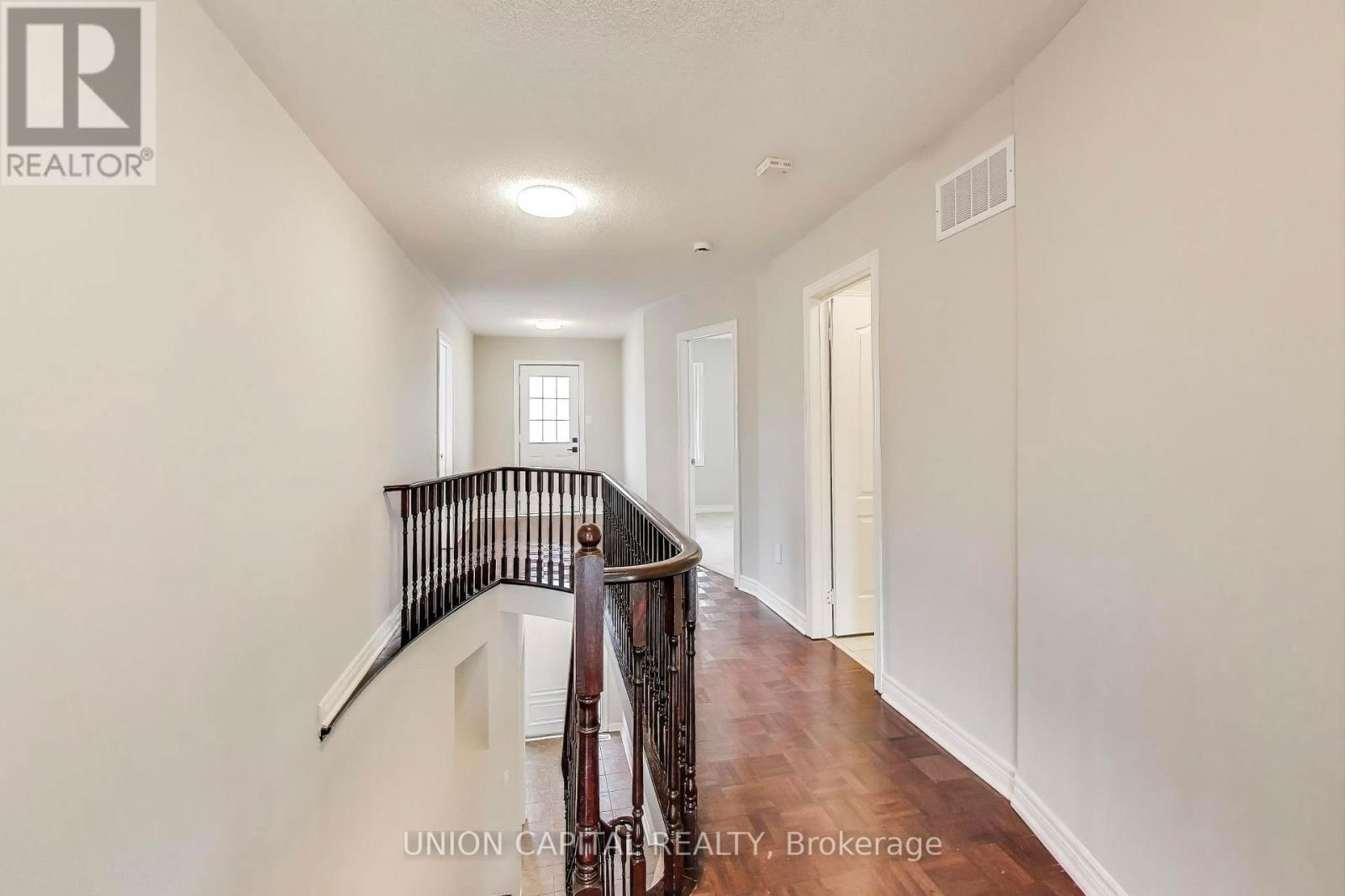 5 ROBINS NEST DRIVE Image 14