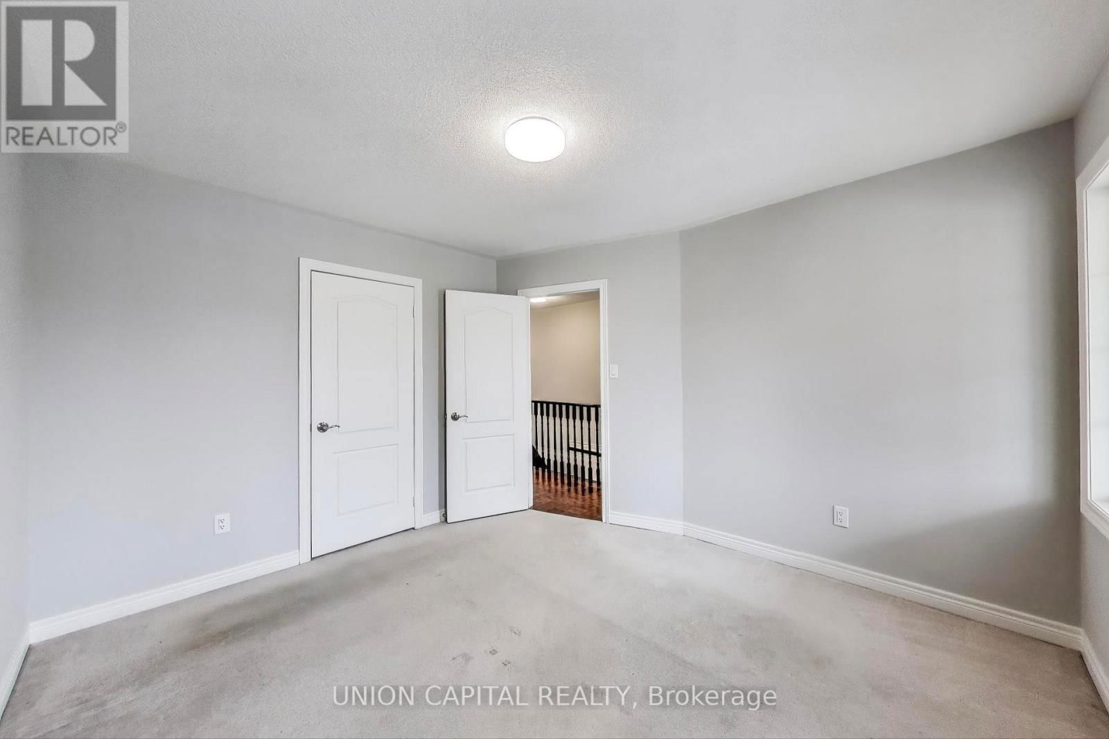 5 ROBINS NEST DRIVE Image 24