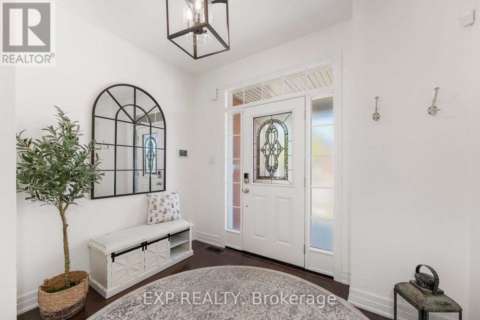 15 GREY WING AVENUE Image 5