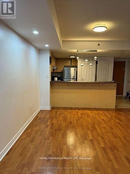 312 - 7428 MARKHAM ROAD Image 4