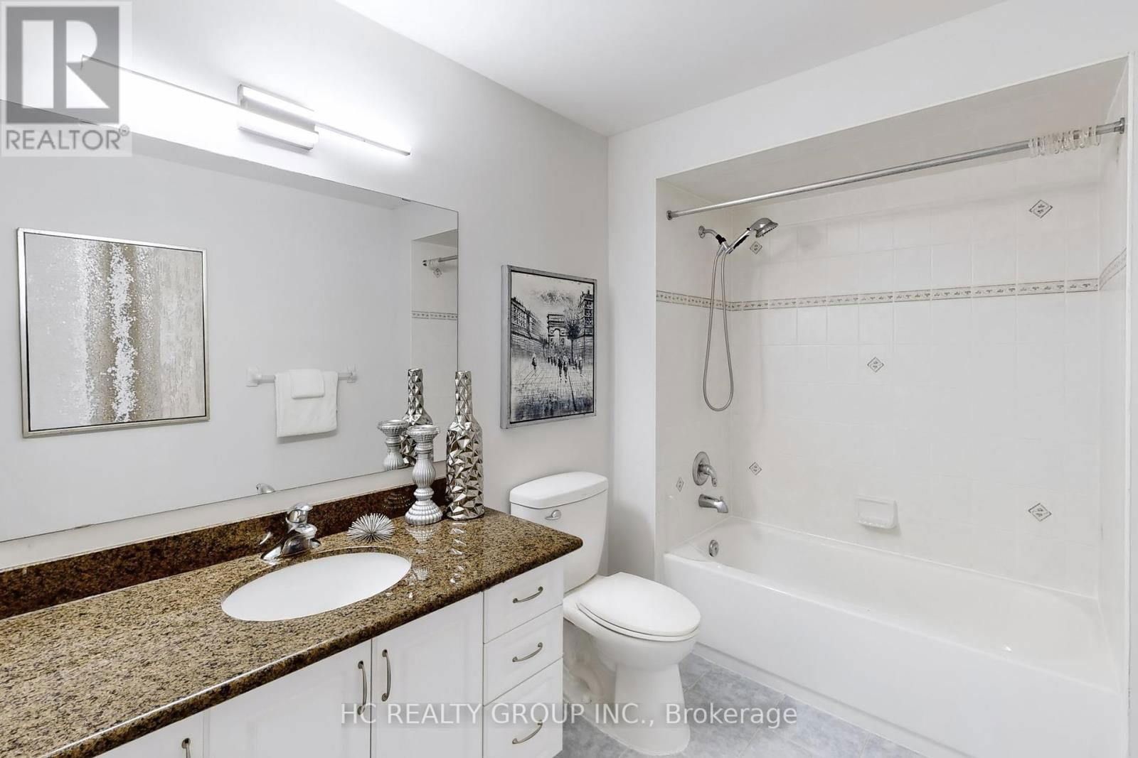 47 MEDOC PLACE Image 15