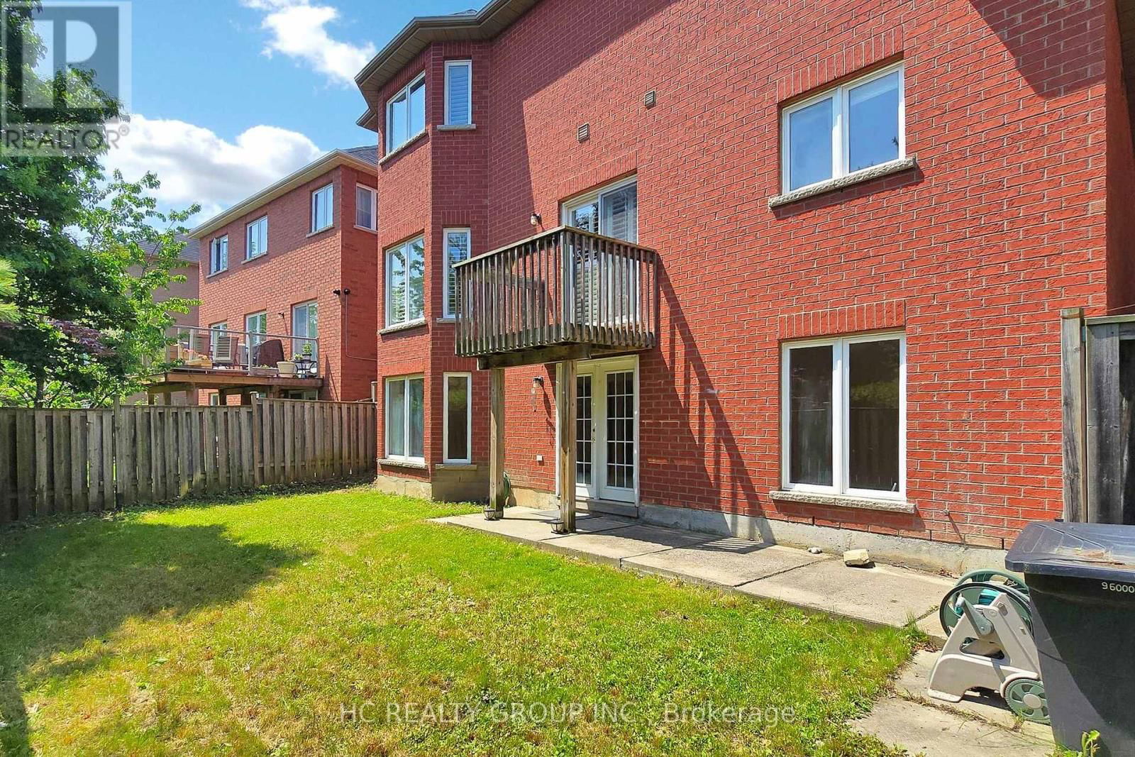 47 MEDOC PLACE Image 20