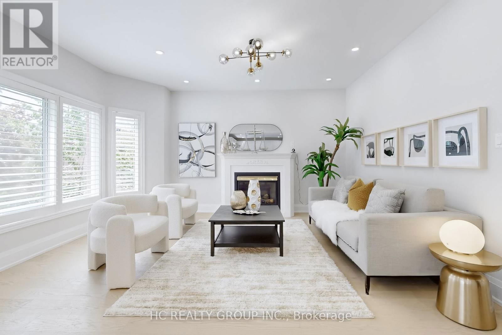47 MEDOC PLACE Image 6