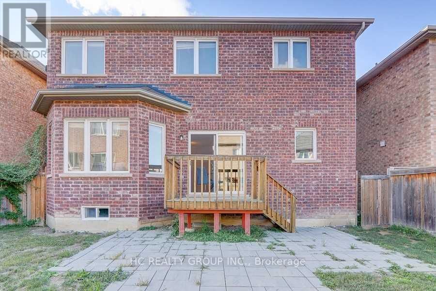 102 TIMNA CRESCENT Image 30