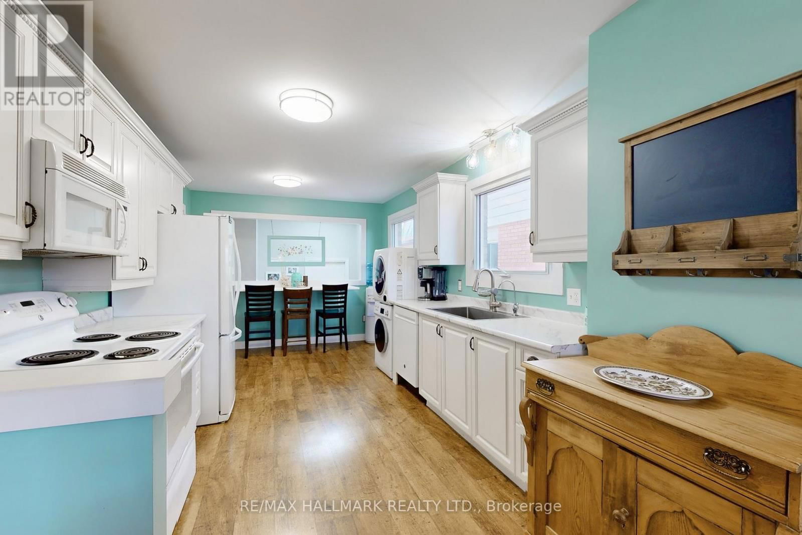 111 KERR BOULEVARD Image 14