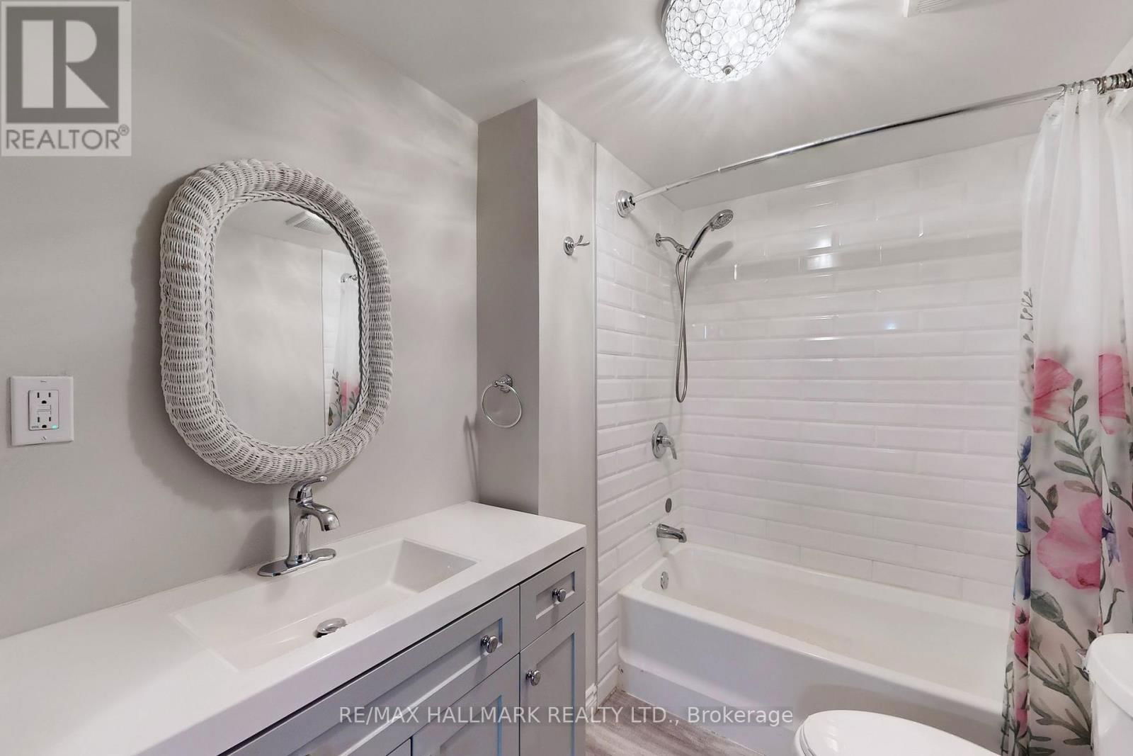 111 KERR BOULEVARD Image 35