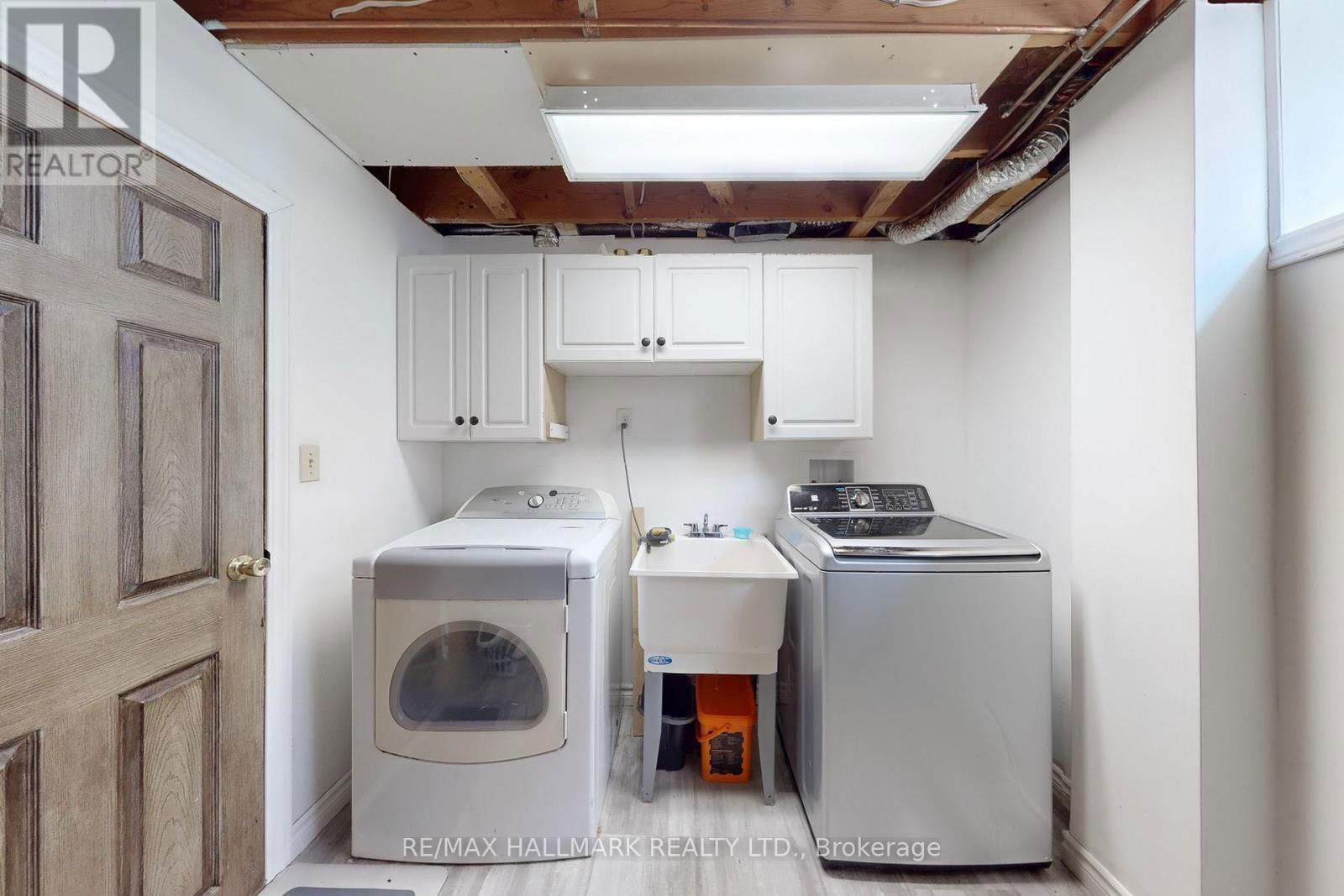 111 KERR BOULEVARD Image 38