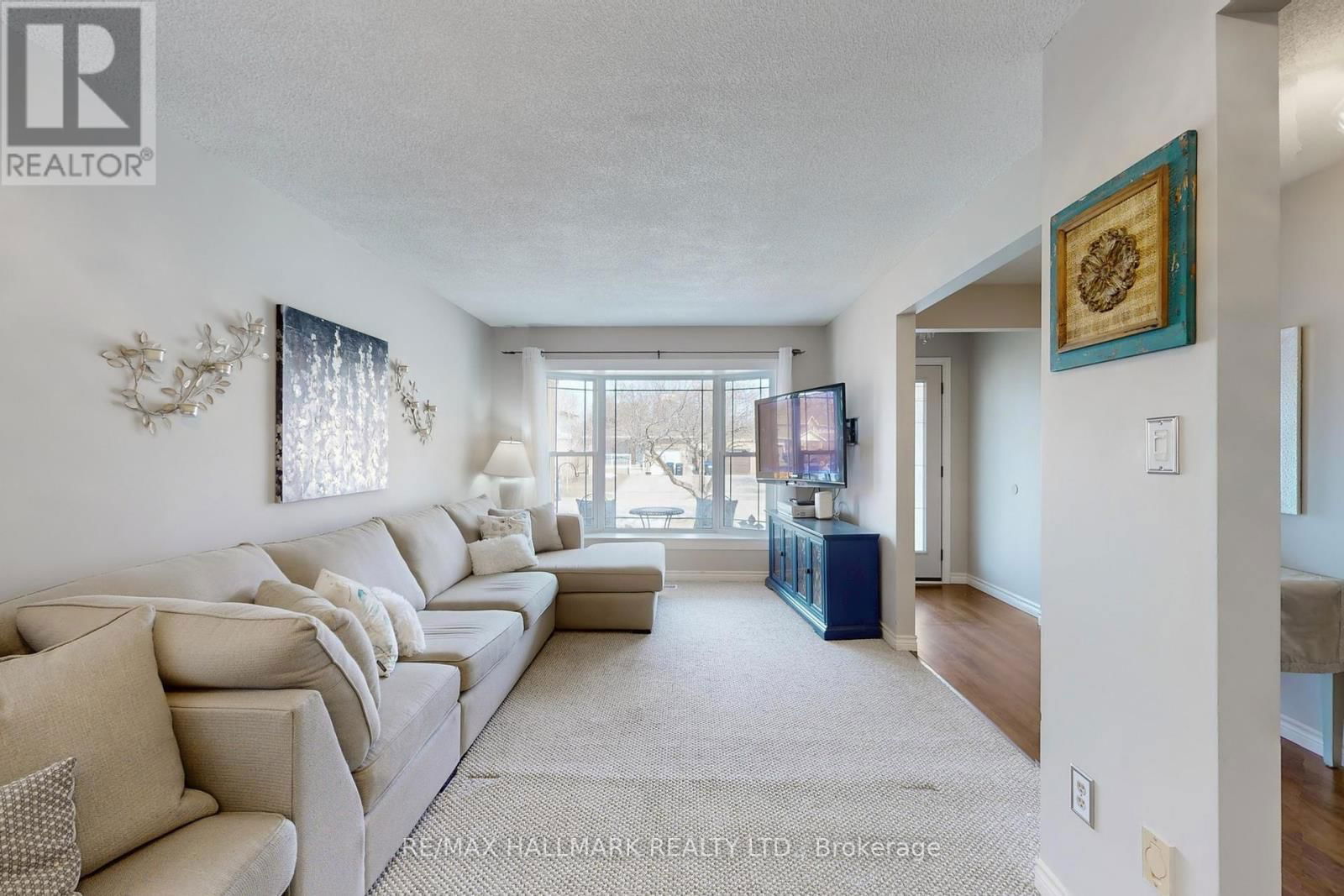 111 KERR BOULEVARD Image 7
