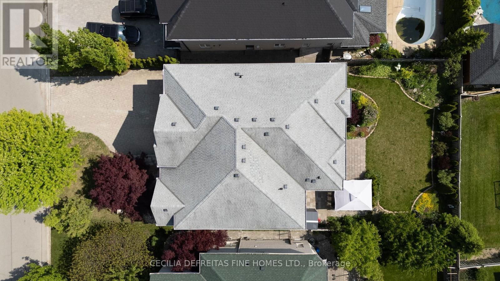 173 POLO CRESCENT Image 37