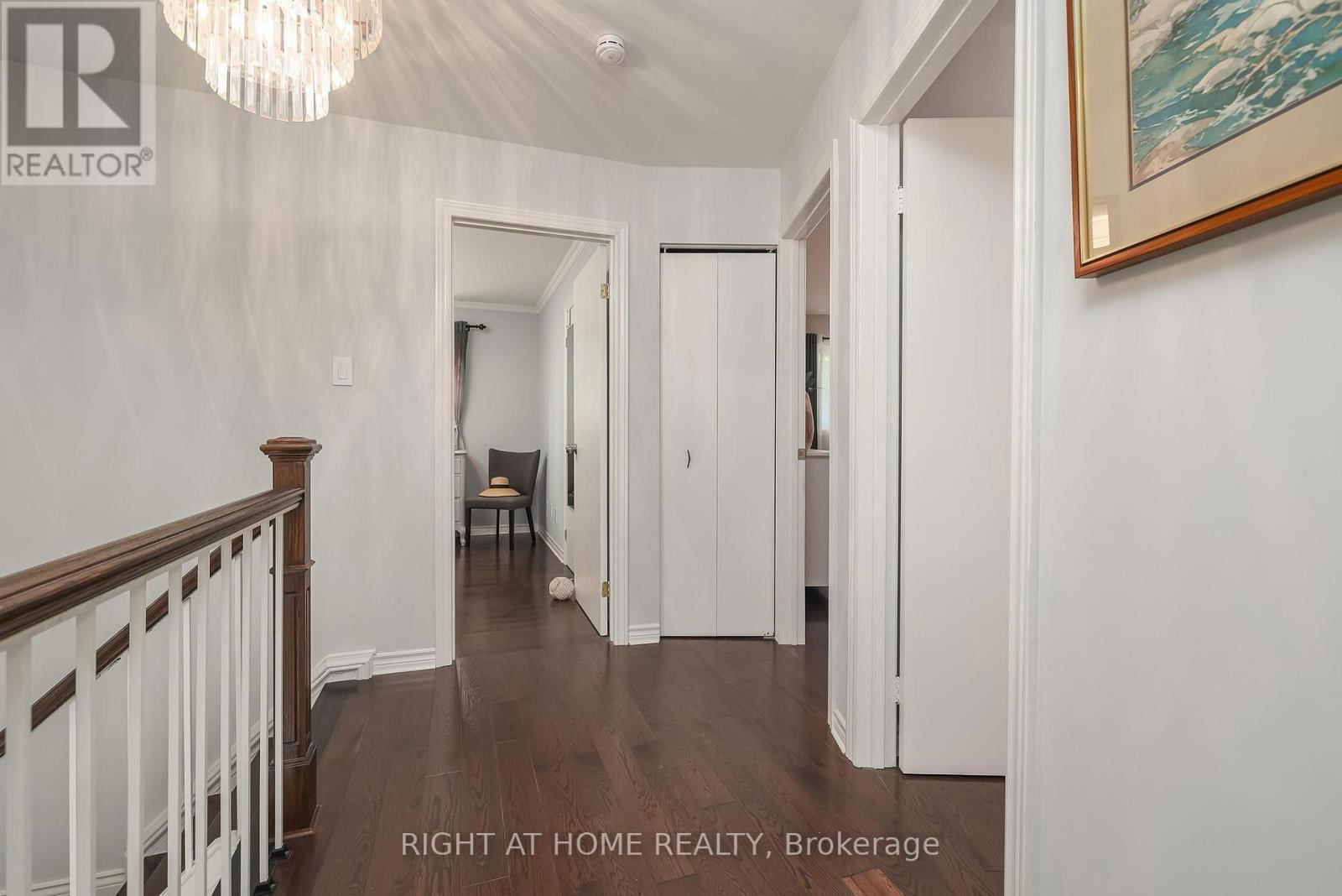 48 PORTERFIELD CRESCENT Image 17