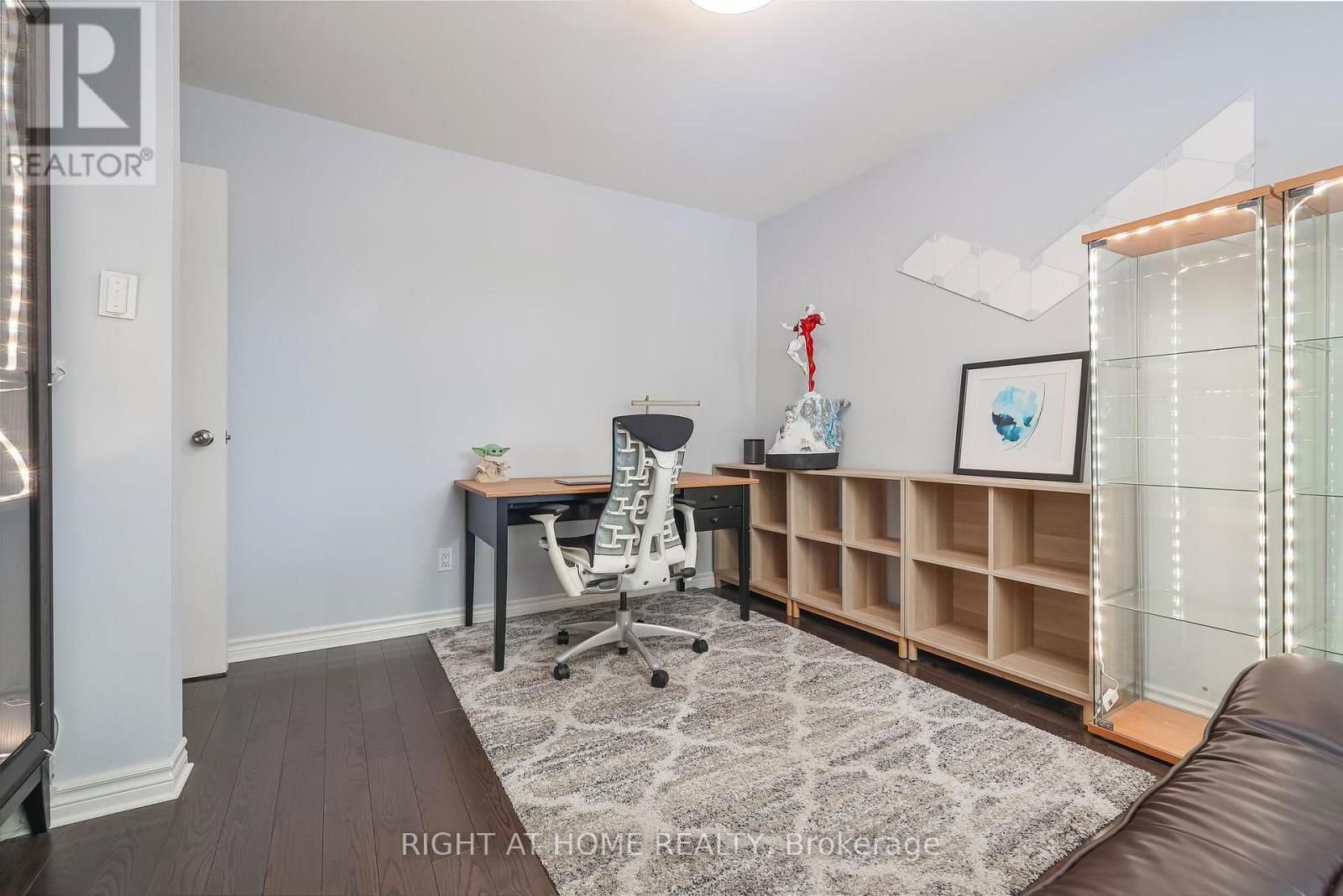 48 PORTERFIELD CRESCENT Image 28