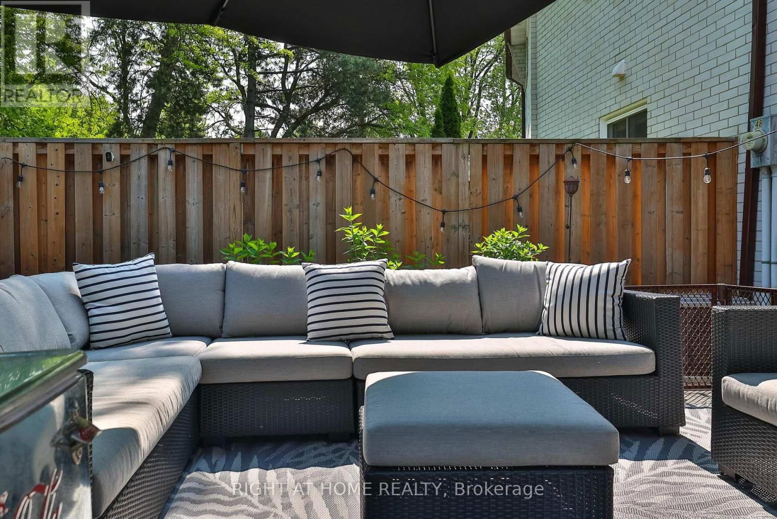 48 PORTERFIELD CRESCENT Image 42