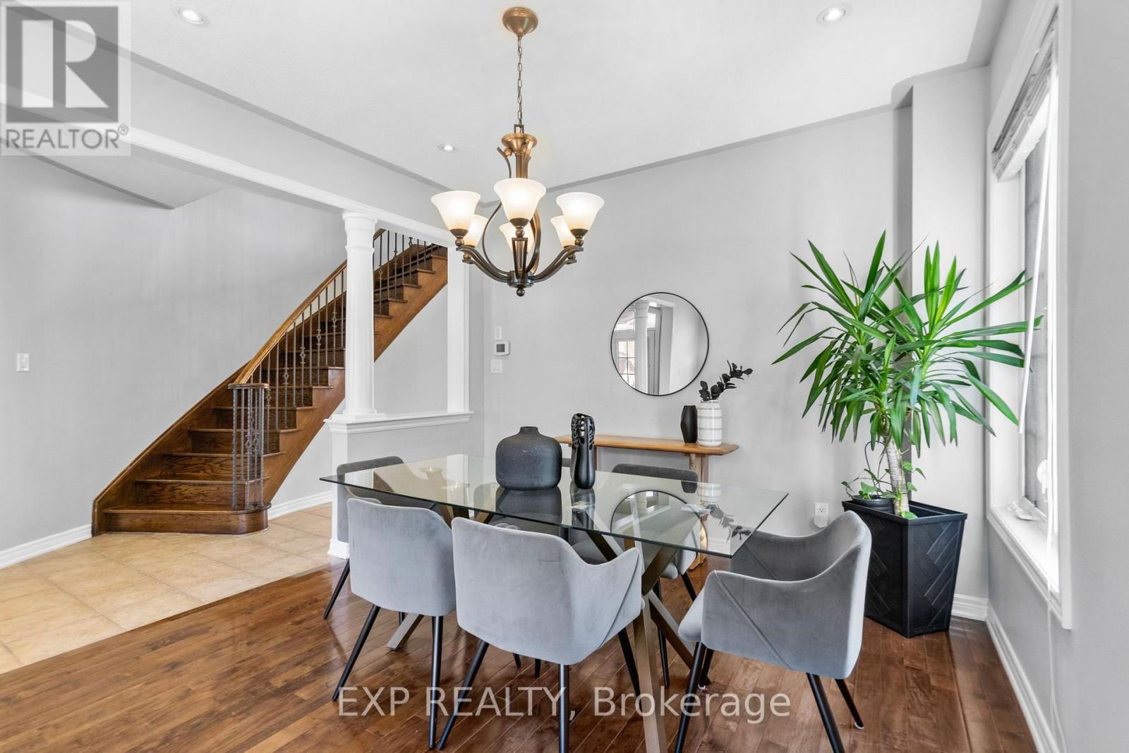 59 SMOOTHWATER TERRACE Image 6