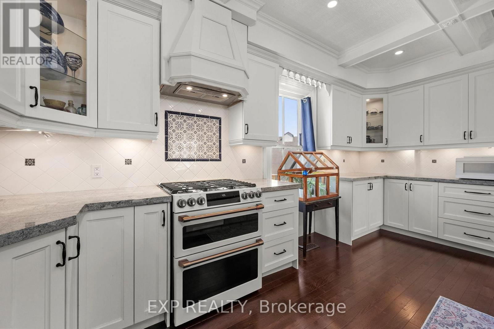 145 HIGH STREET Image 17