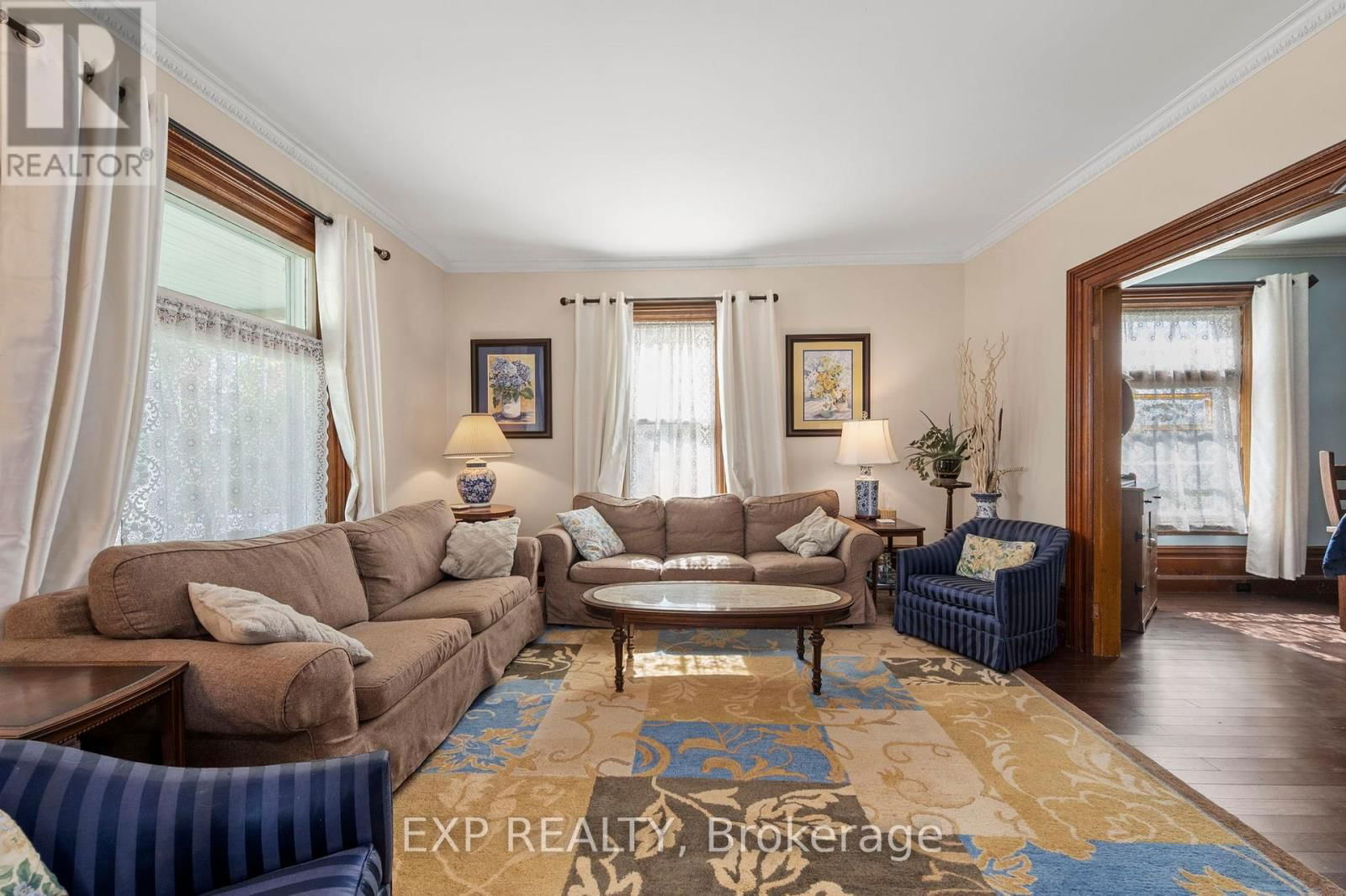 145 HIGH STREET Image 9