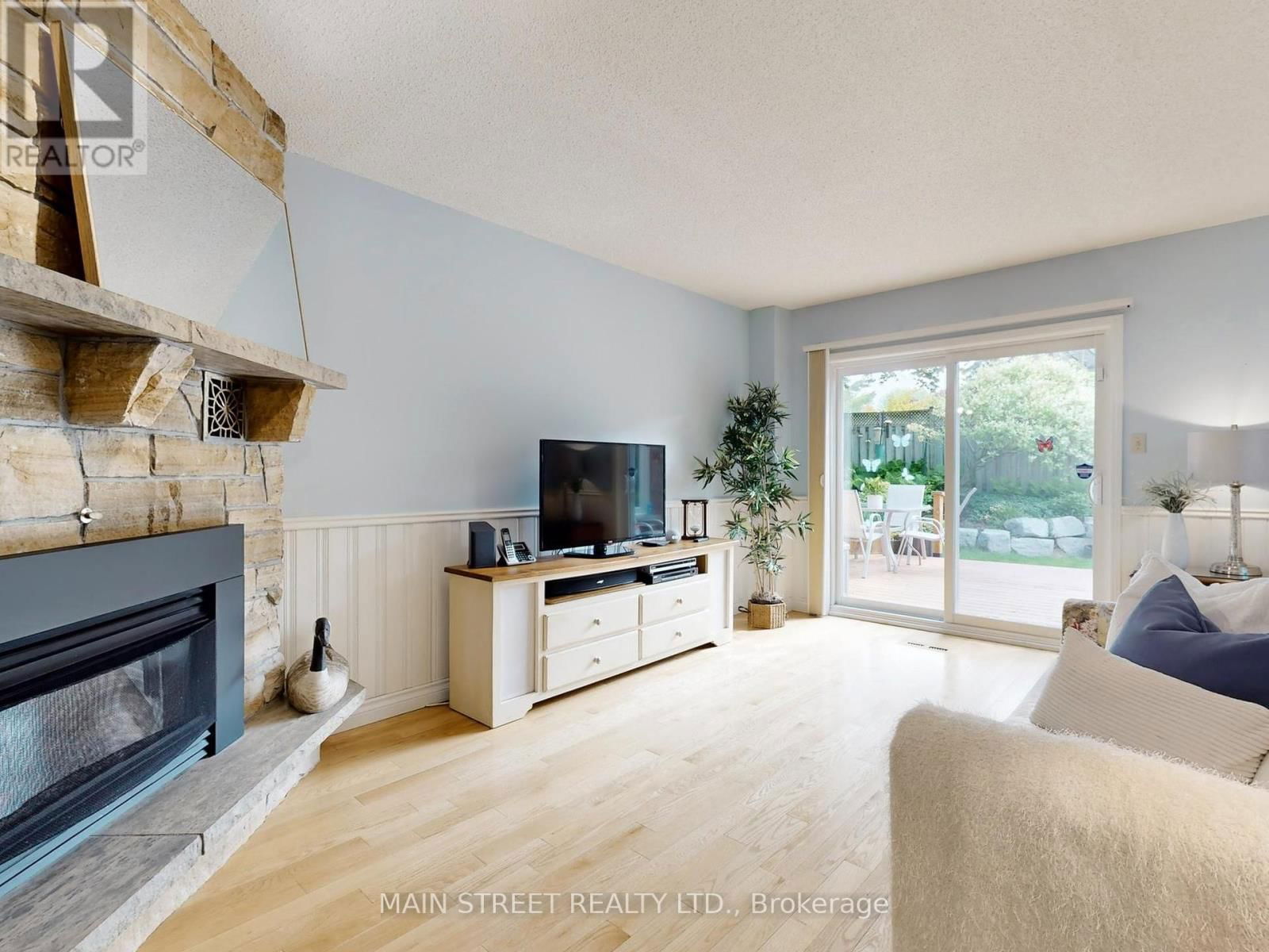 28 MUNRO CRESCENT Image 12