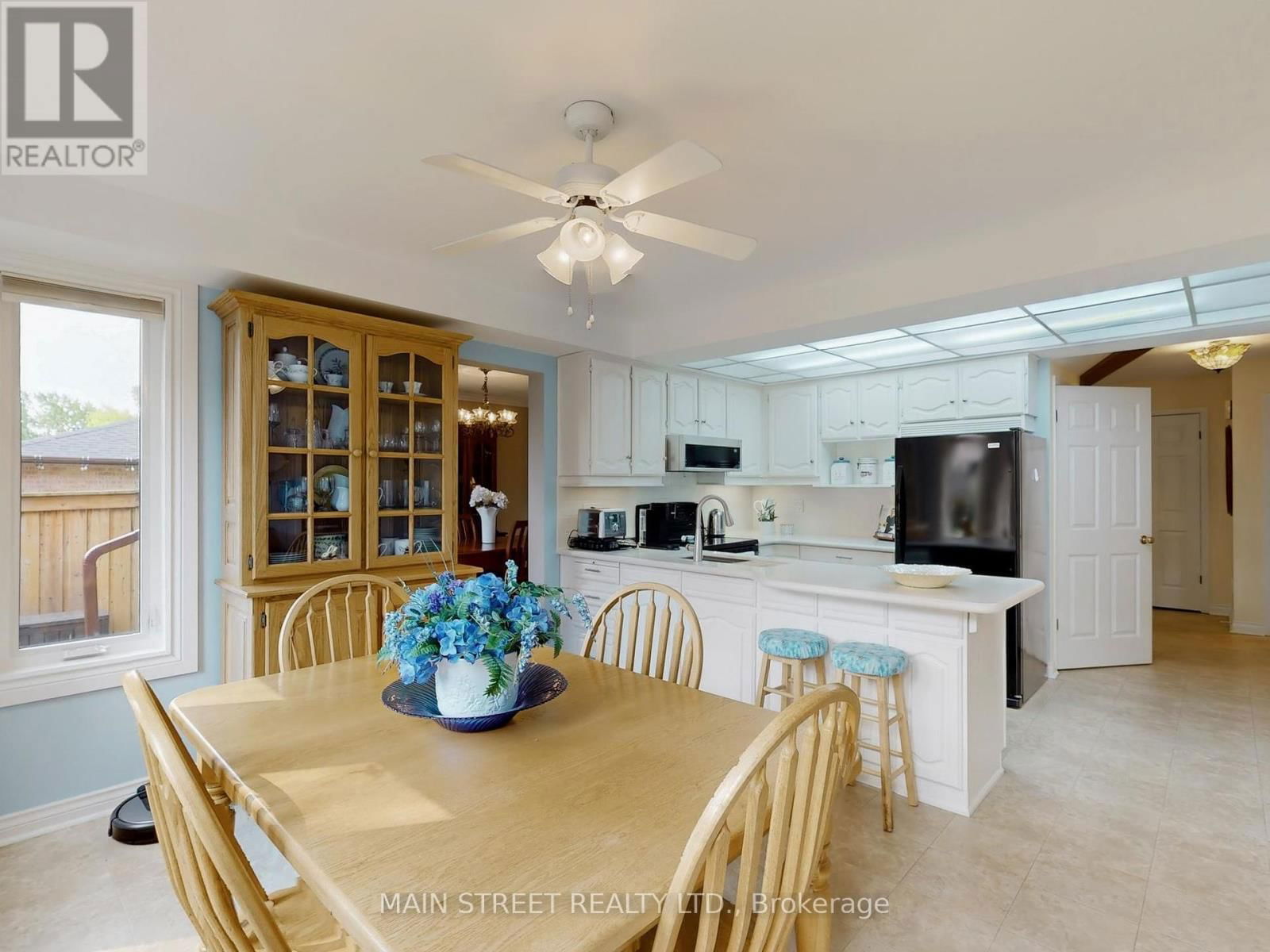28 MUNRO CRESCENT Image 16