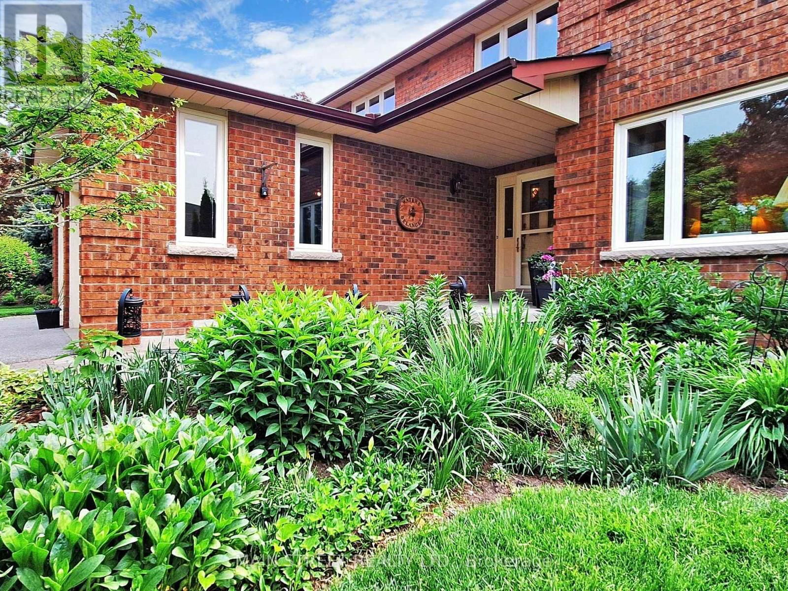 28 MUNRO CRESCENT Image 3