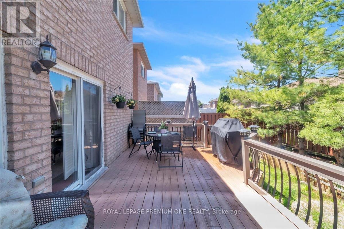 97 BLACKTHORN DRIVE Image 16