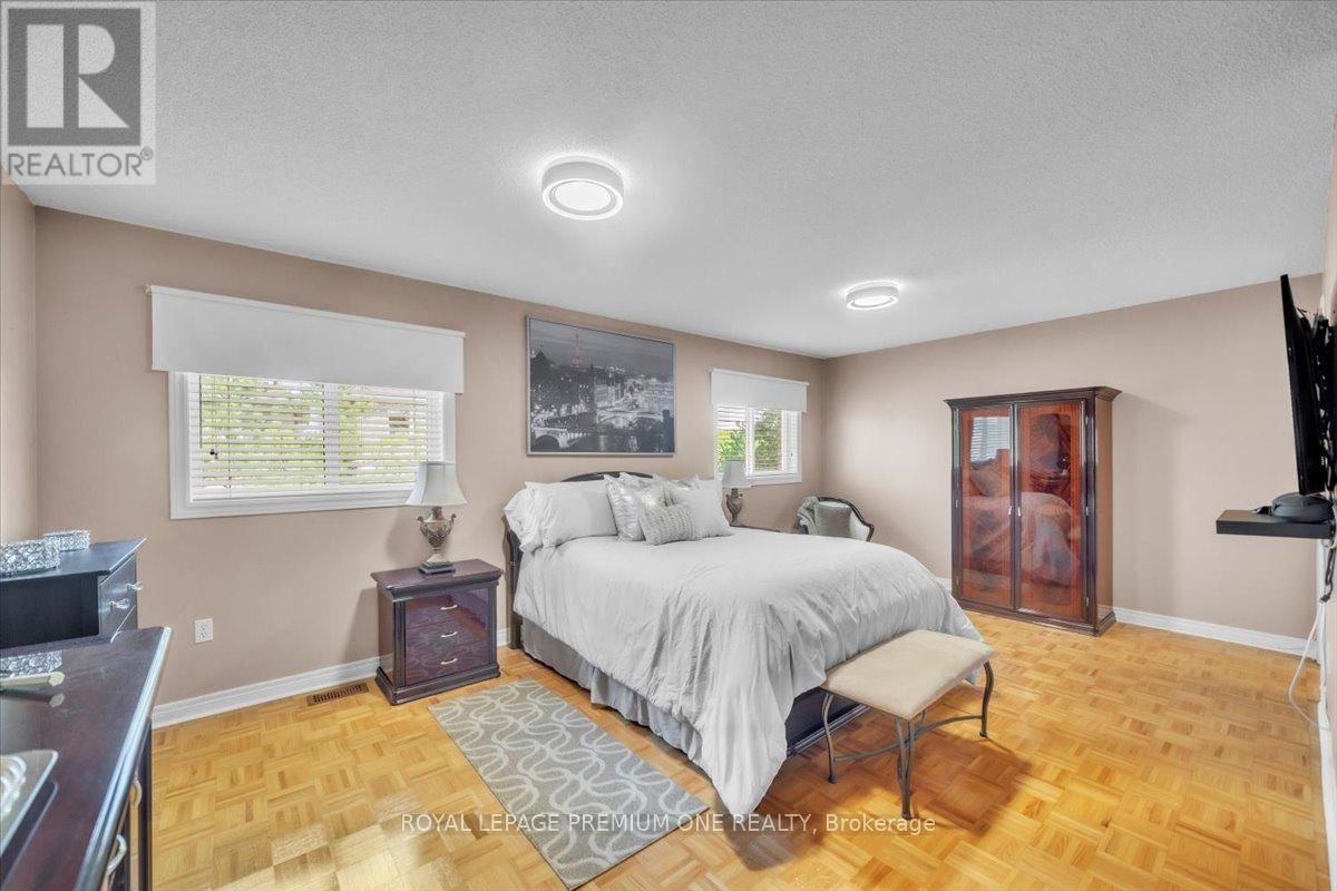 97 BLACKTHORN DRIVE Image 19