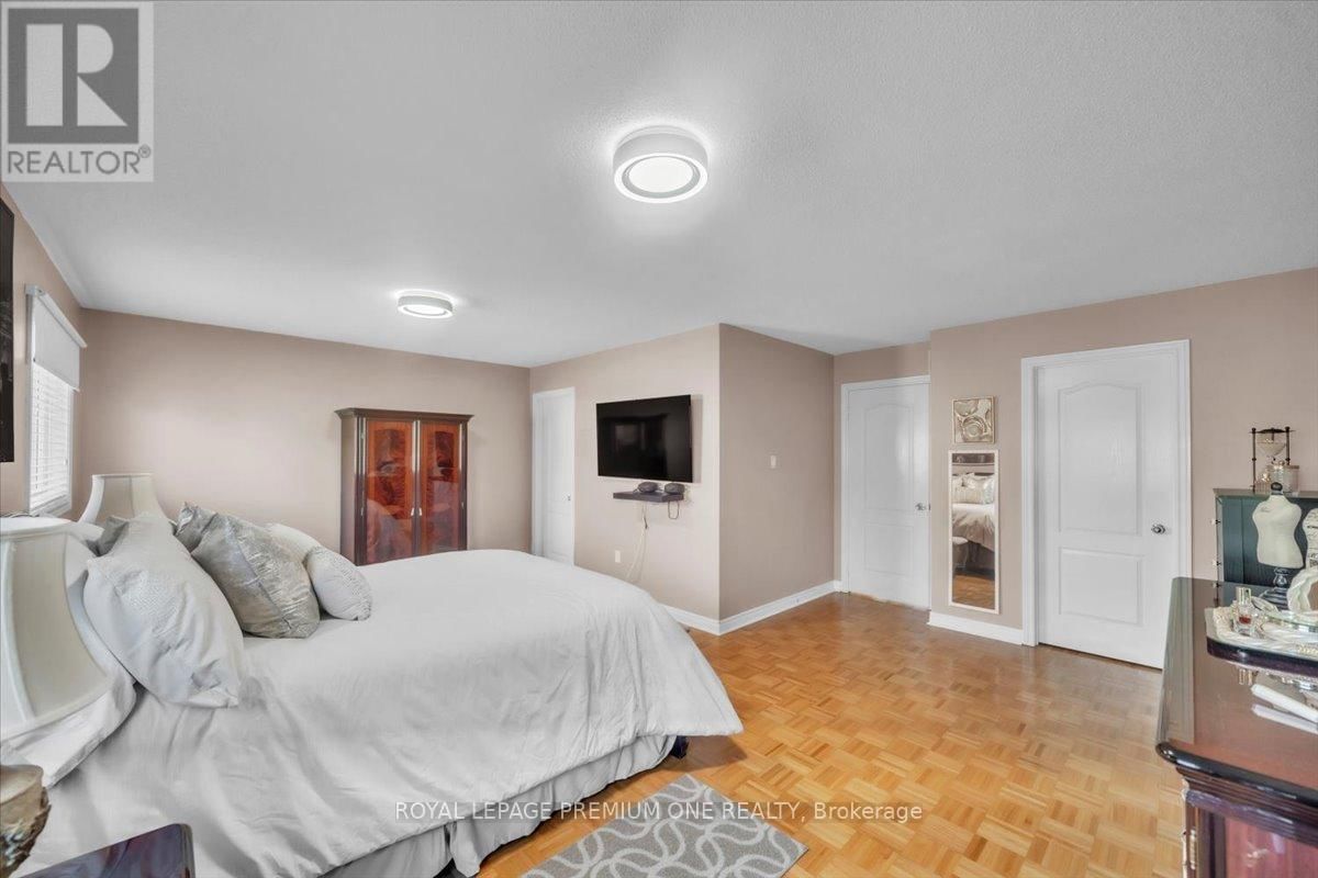97 BLACKTHORN DRIVE Image 22