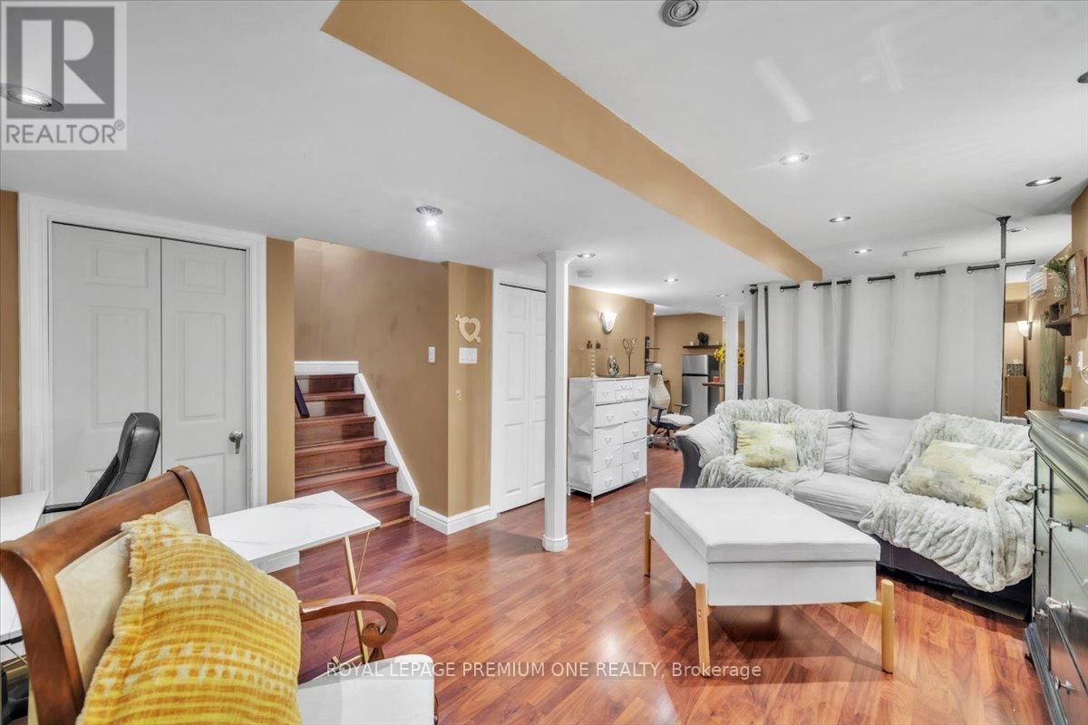 97 BLACKTHORN DRIVE Image 30