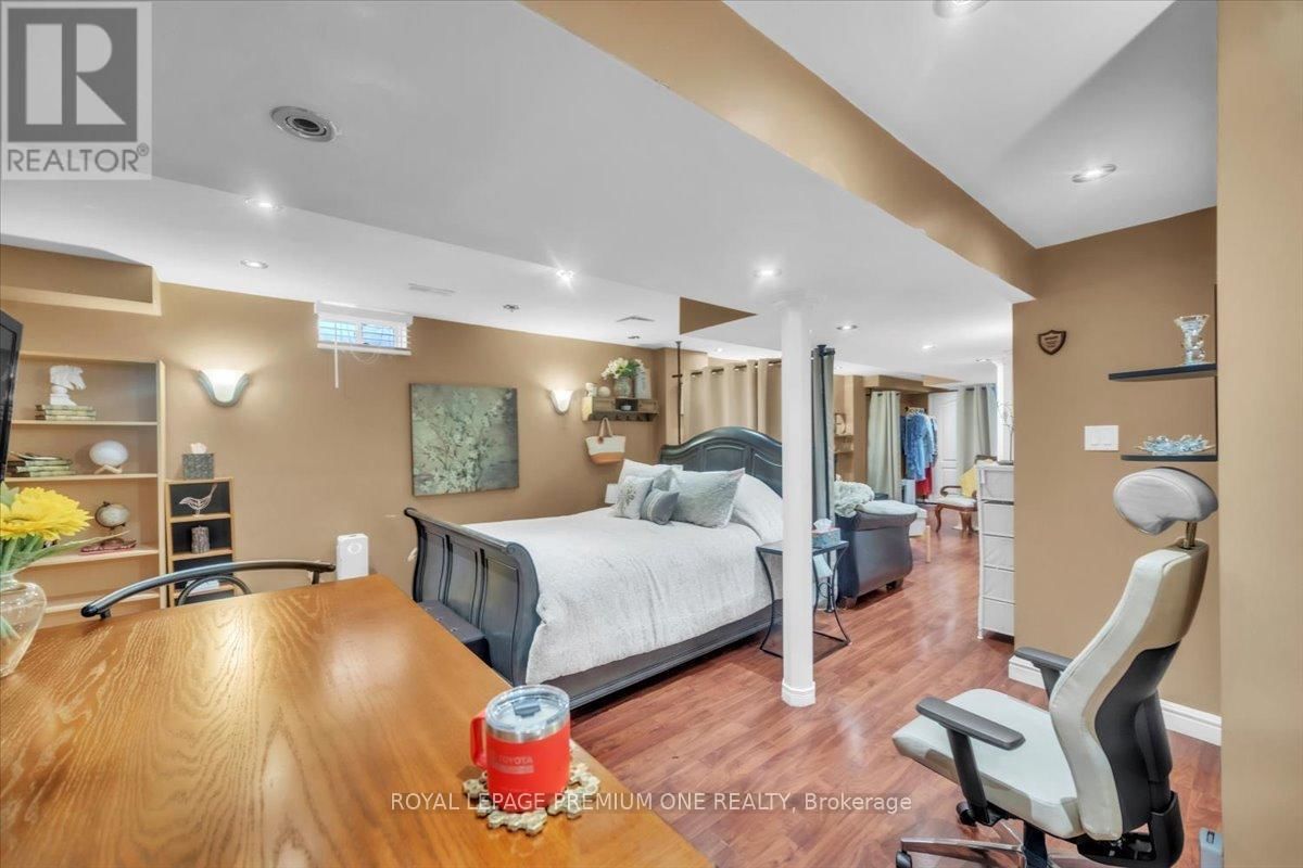 97 BLACKTHORN DRIVE Image 33