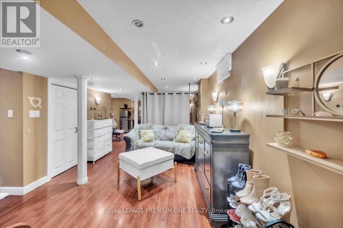 97 BLACKTHORN DRIVE Image 35