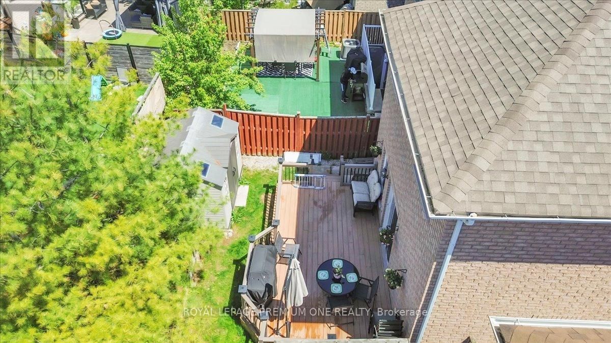 97 BLACKTHORN DRIVE Image 37