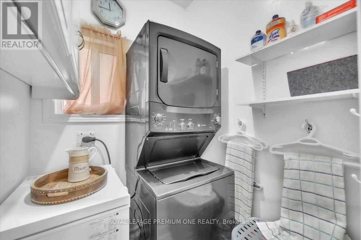97 BLACKTHORN DRIVE Image 7