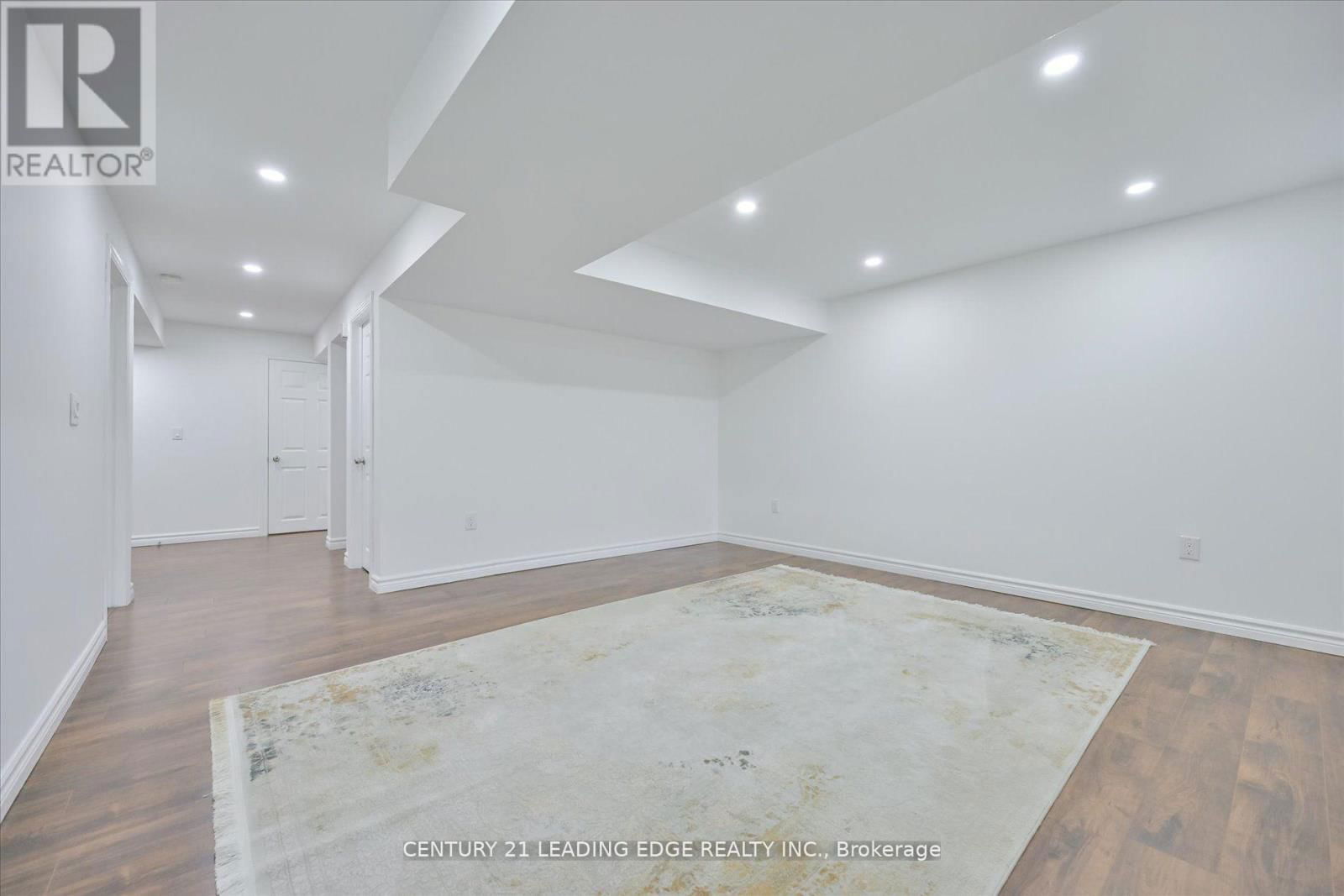 18 KERR LANE Image 35