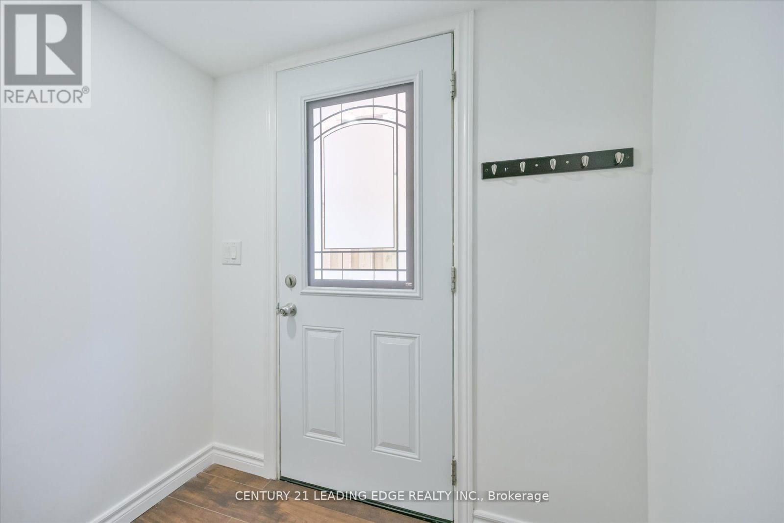 18 KERR LANE Image 37