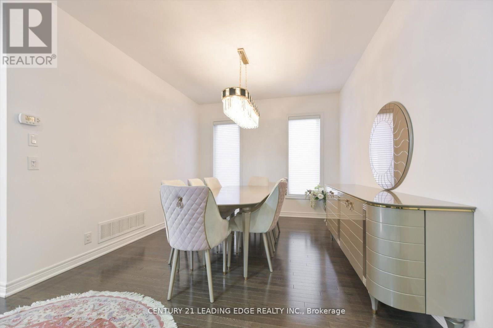 18 KERR LANE Image 8