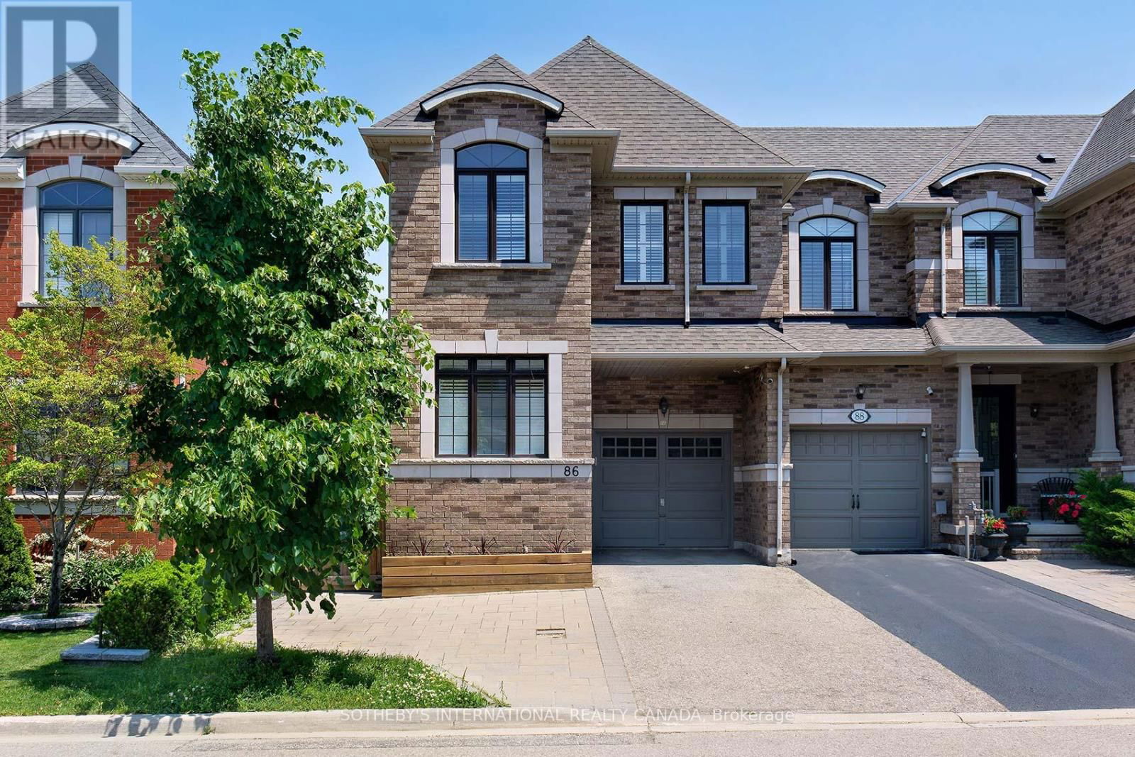 86 ALEXIE WAY Image 1