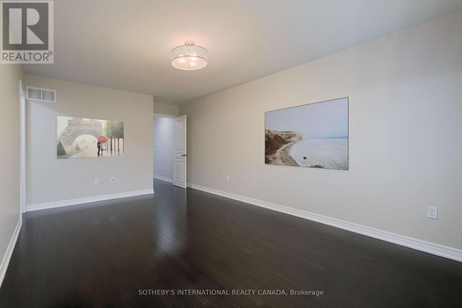 86 ALEXIE WAY Image 15