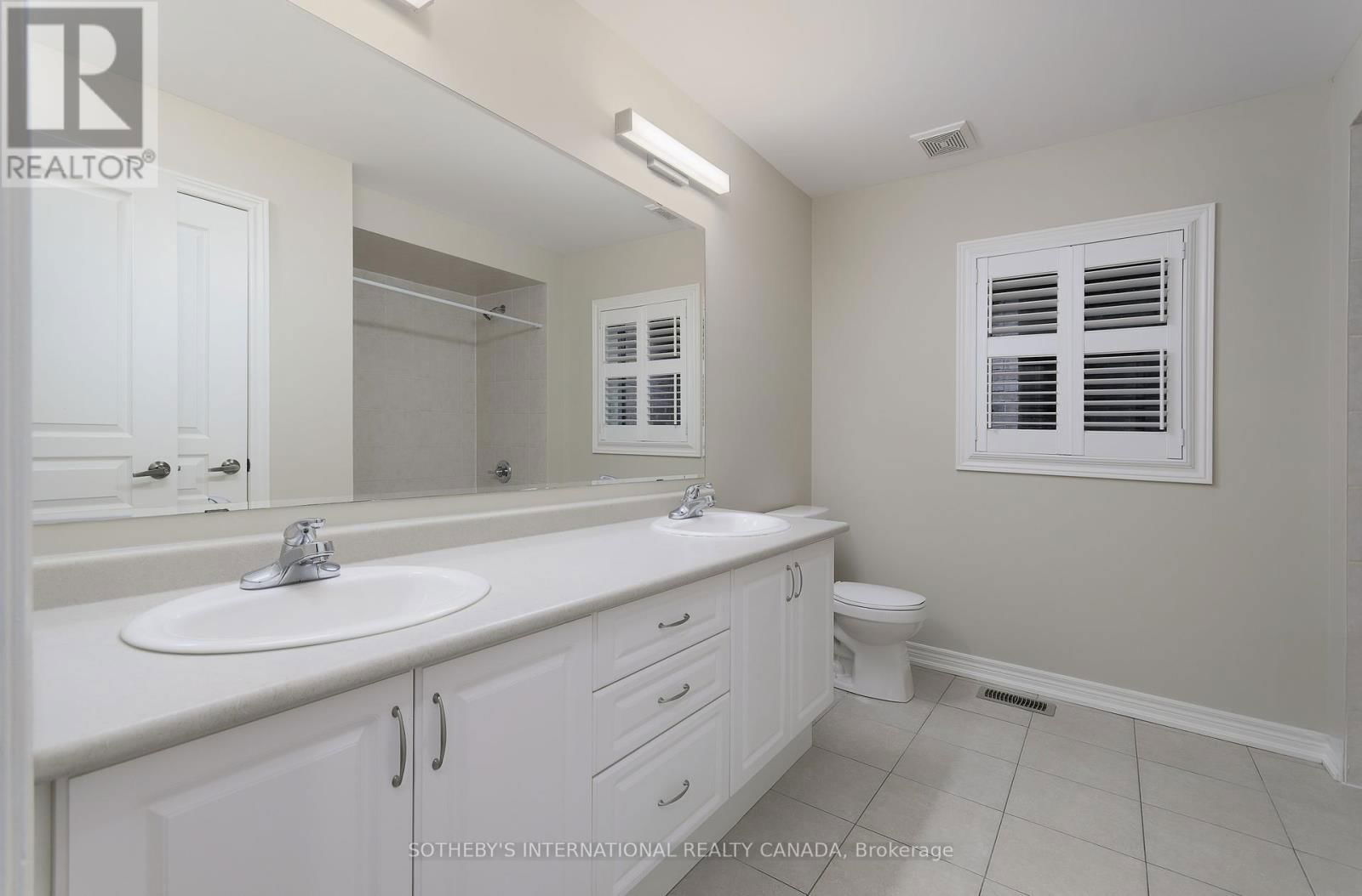 86 ALEXIE WAY Image 25