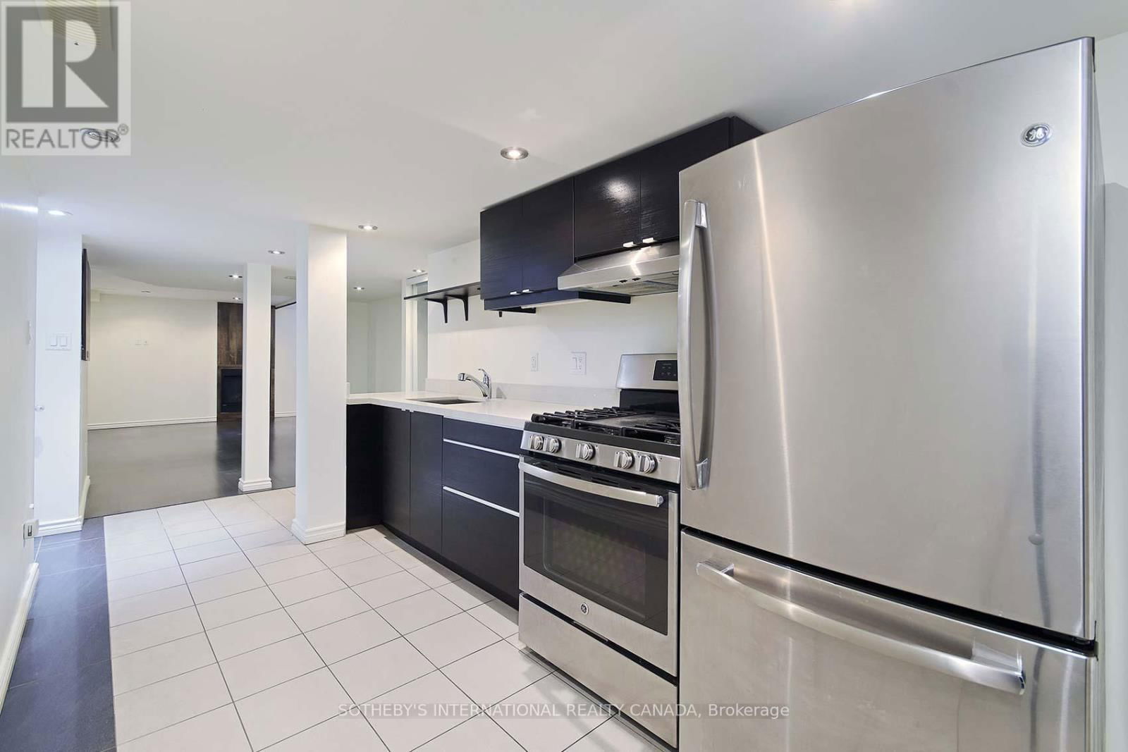 86 ALEXIE WAY Image 29