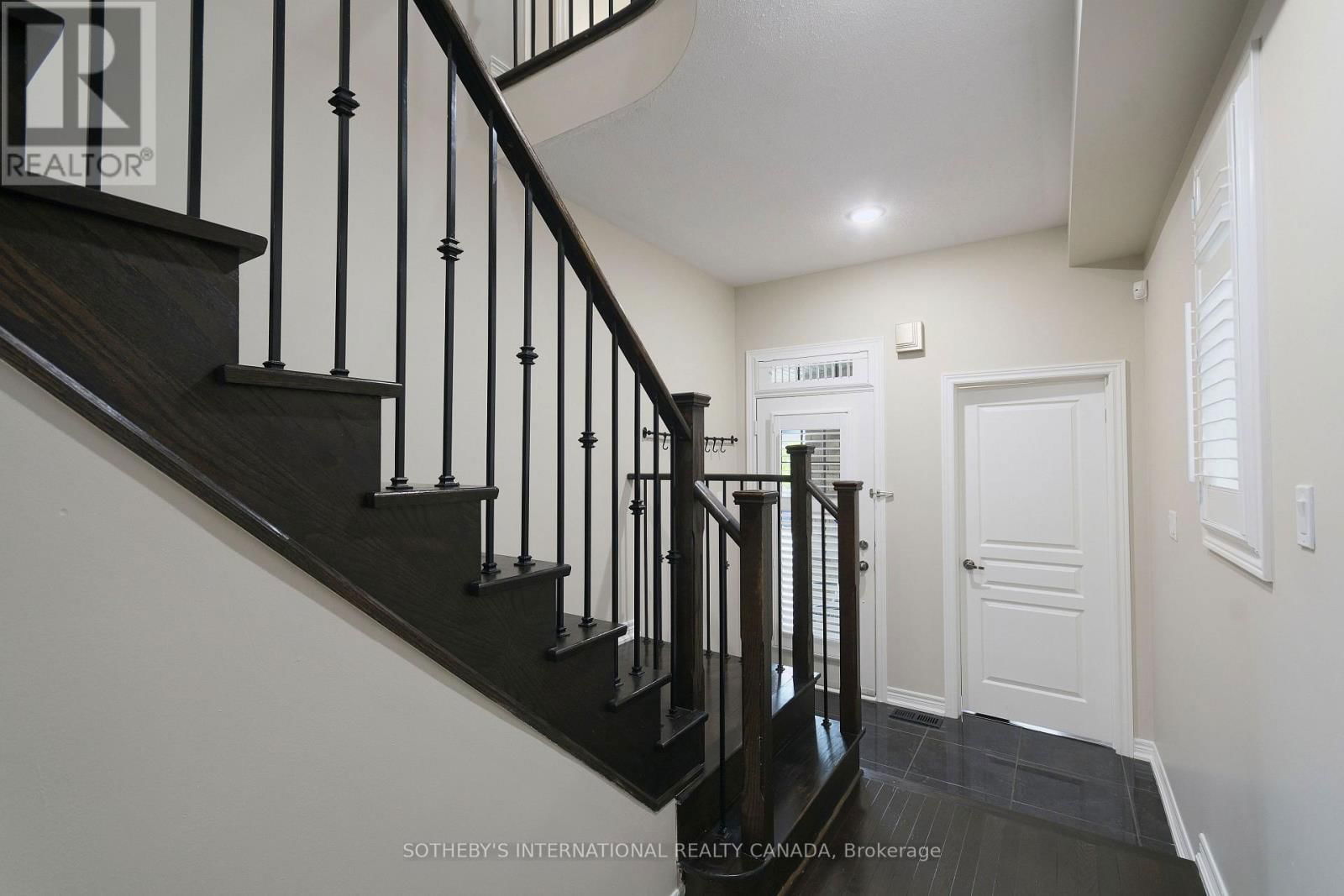 86 ALEXIE WAY Image 3